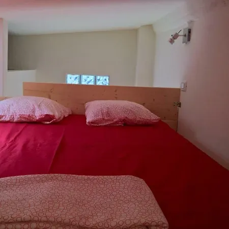 Apartament Luminoso Monolocale Vicino Alla Stazione E Al Lago